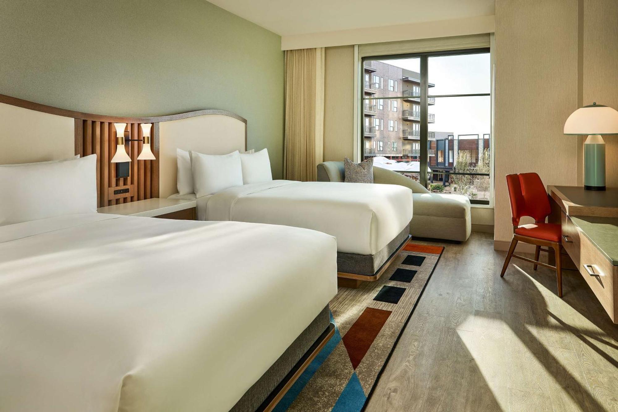 Lively Hotel On Oak Oklahoma City, Tapestry By Hilton Zewnętrze zdjęcie